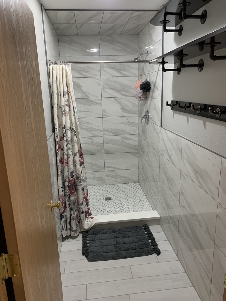 318c Shower